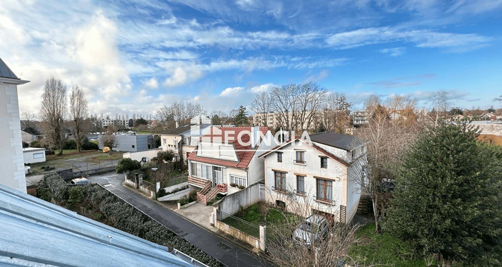 Appartement 3 pièces (82.12 m²) à louer - Clamart (92140)