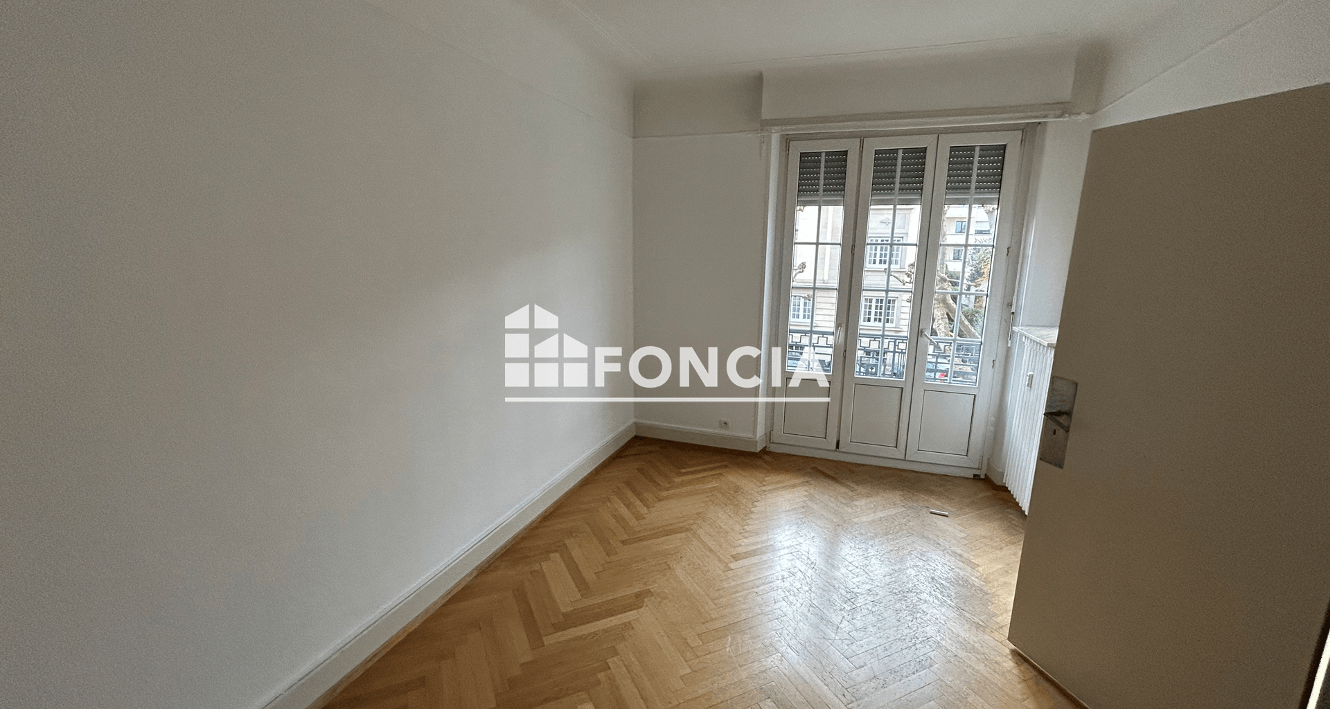 Appartement 5 pièces (150.05 m²) à louer - Strasbourg (67000)