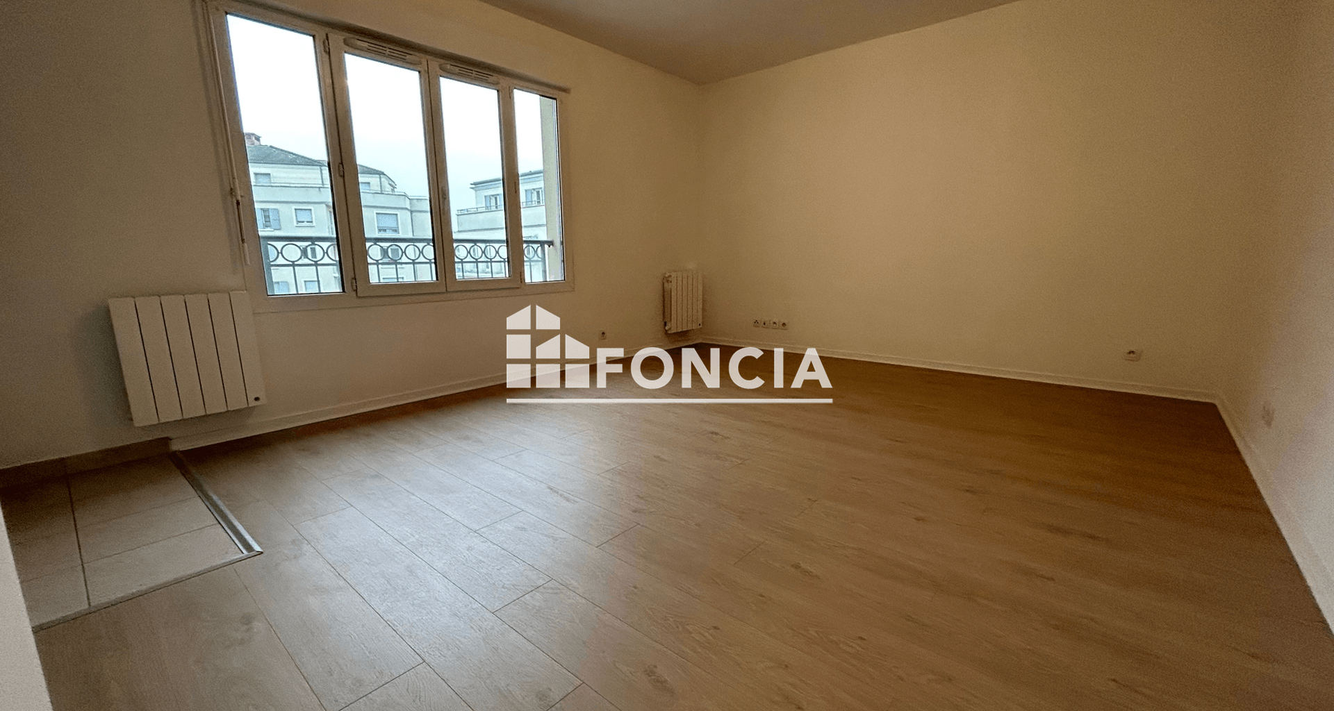 Studio (28 m²) à louer - Poissy (78300)