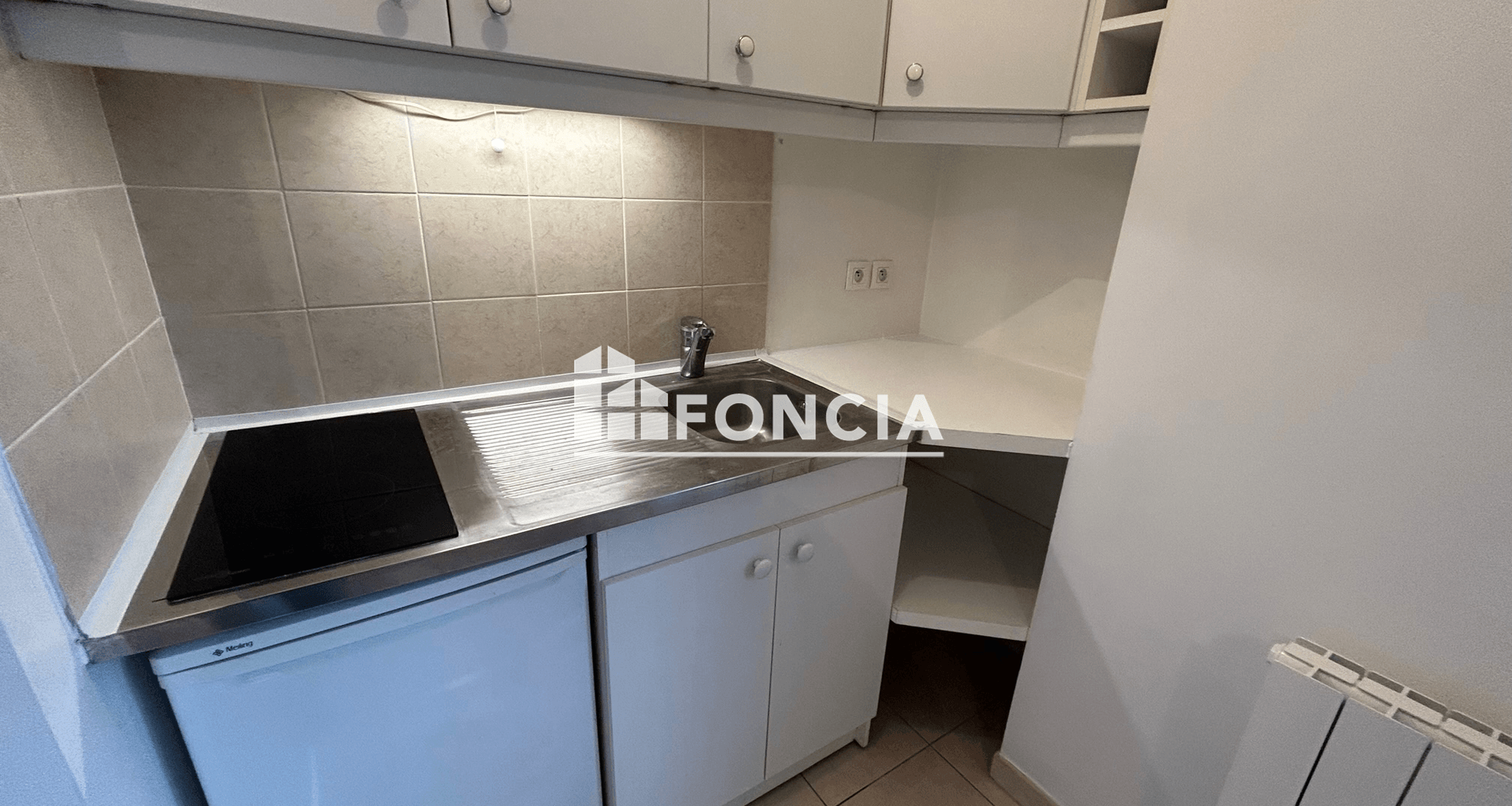 Studio (28 m²) à louer - Poissy (78300)