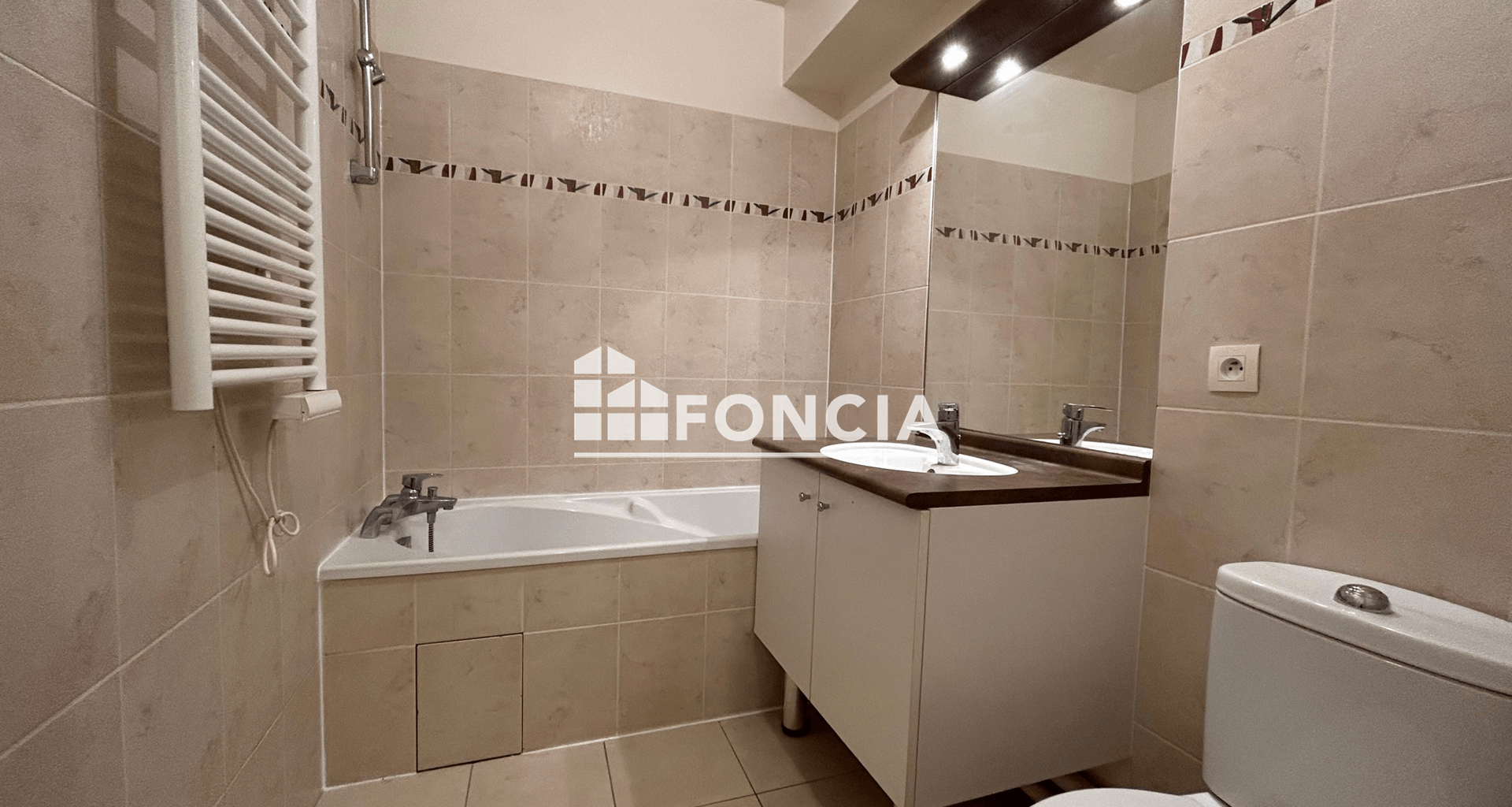 Studio (28 m²) à louer - Poissy (78300)