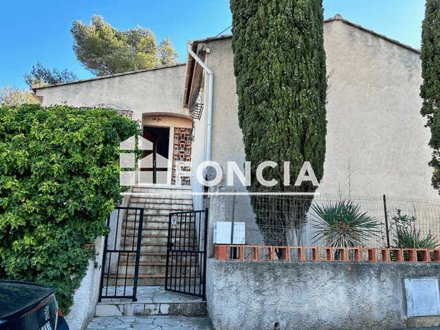 Maison 4 pièces (80 m²) à louer - Six-fours (83140)