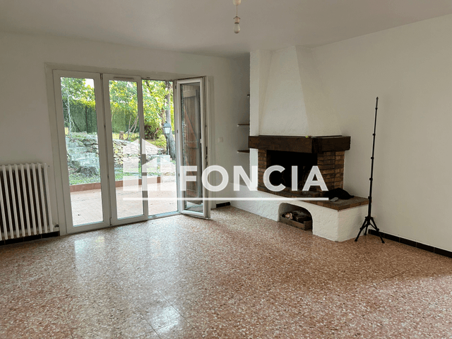 Maison 4 pièces (80 m²) à louer - Six-fours (83140)