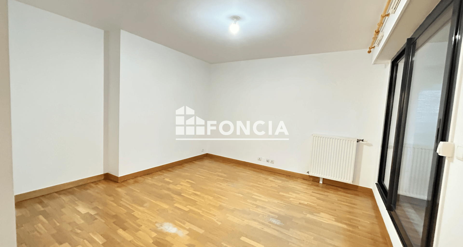 Studio (27.33 m²) à louer - Montrouge (92120)