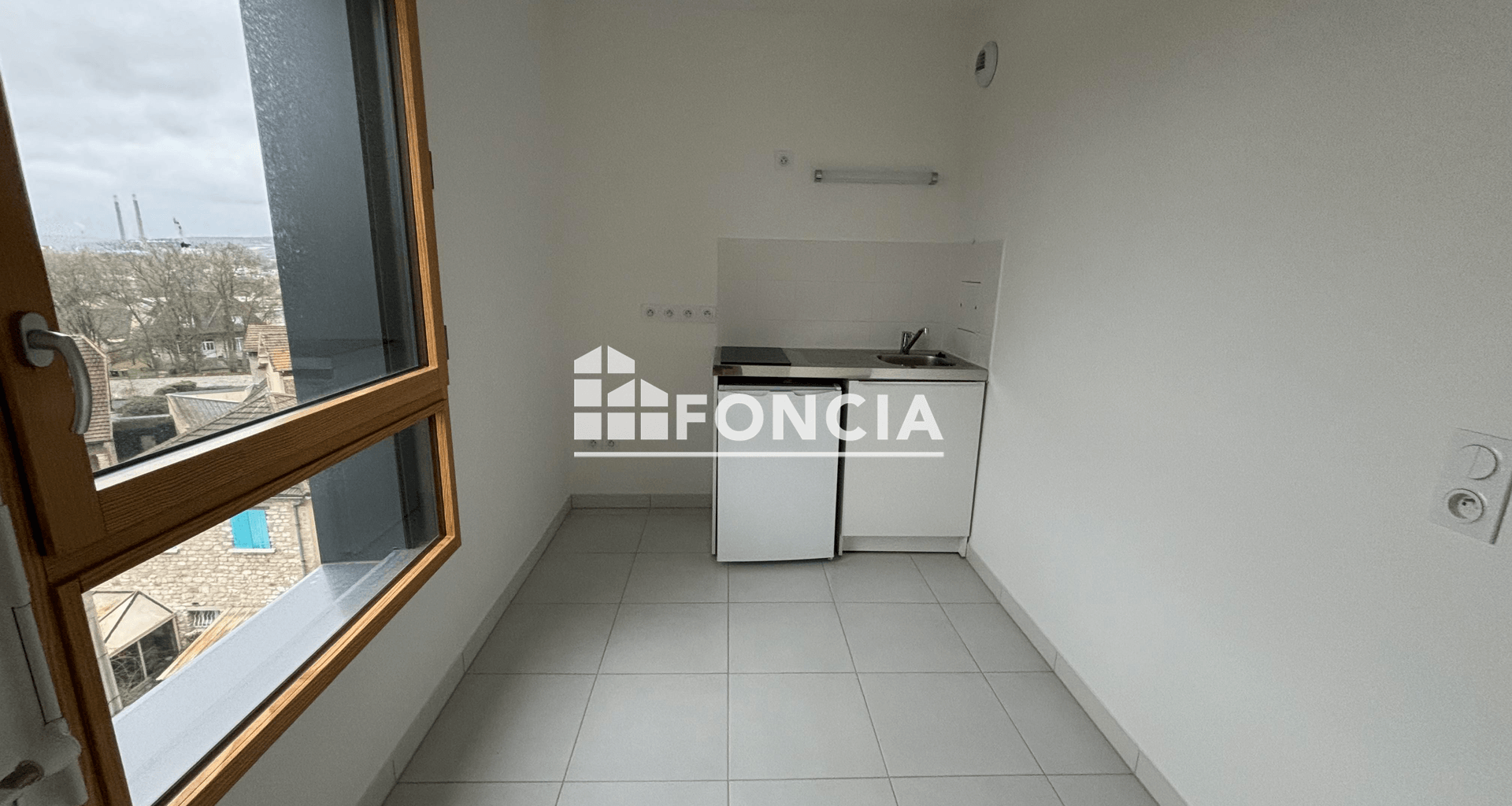 Studio (25.1 m²) à louer - Mantes-la-jolie (78200)