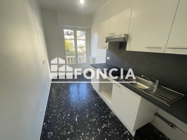 Appartement 2 pièces (43.42 m²) à louer - Nice (06300)