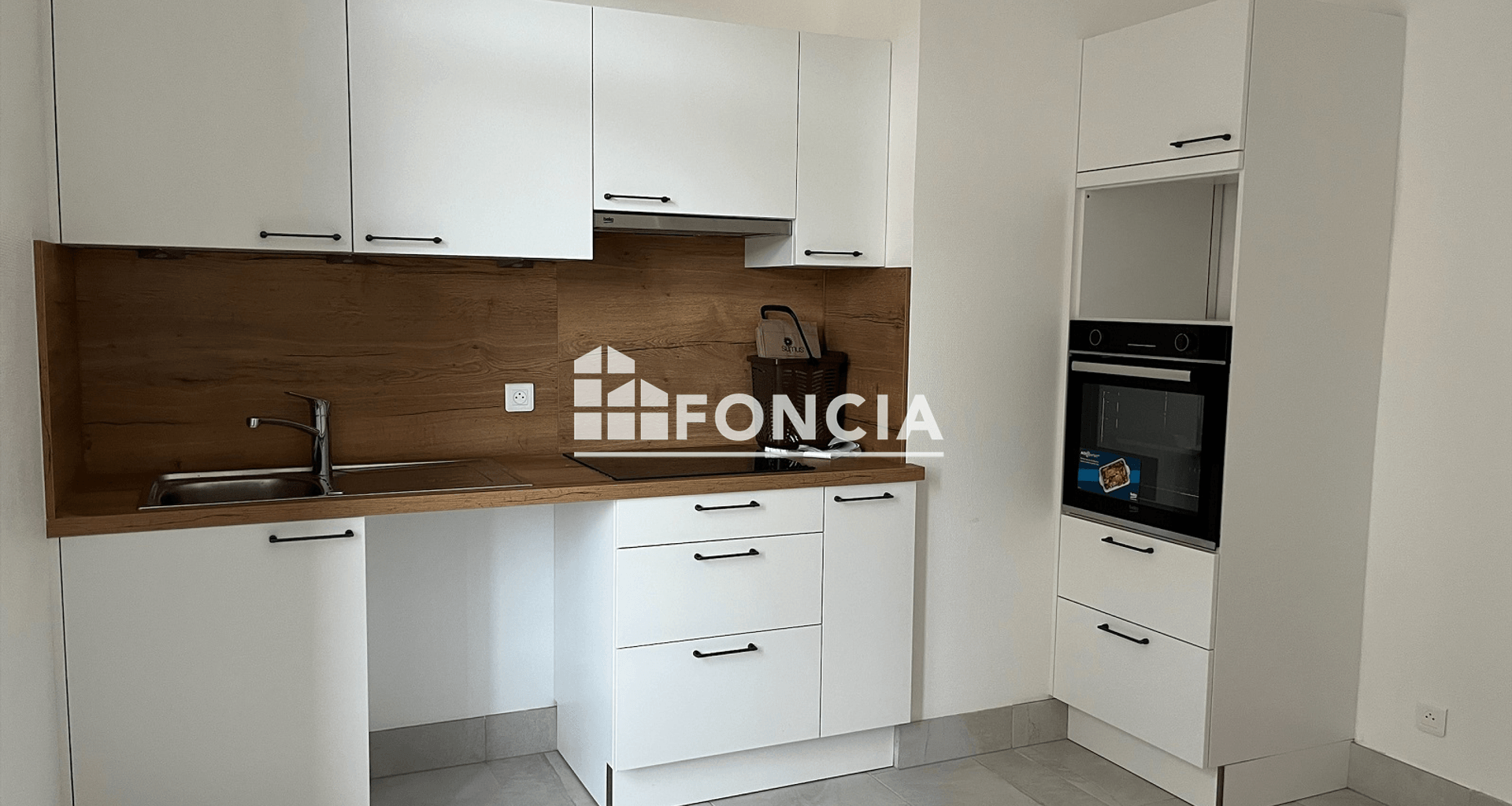 Appartement 6 pièces (176 m²) à louer - Strasbourg (67000)