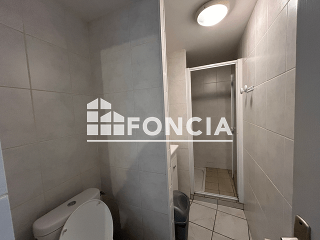 Studio meublé (21.99 m²) à louer - La Roche Sur Yon (85000)