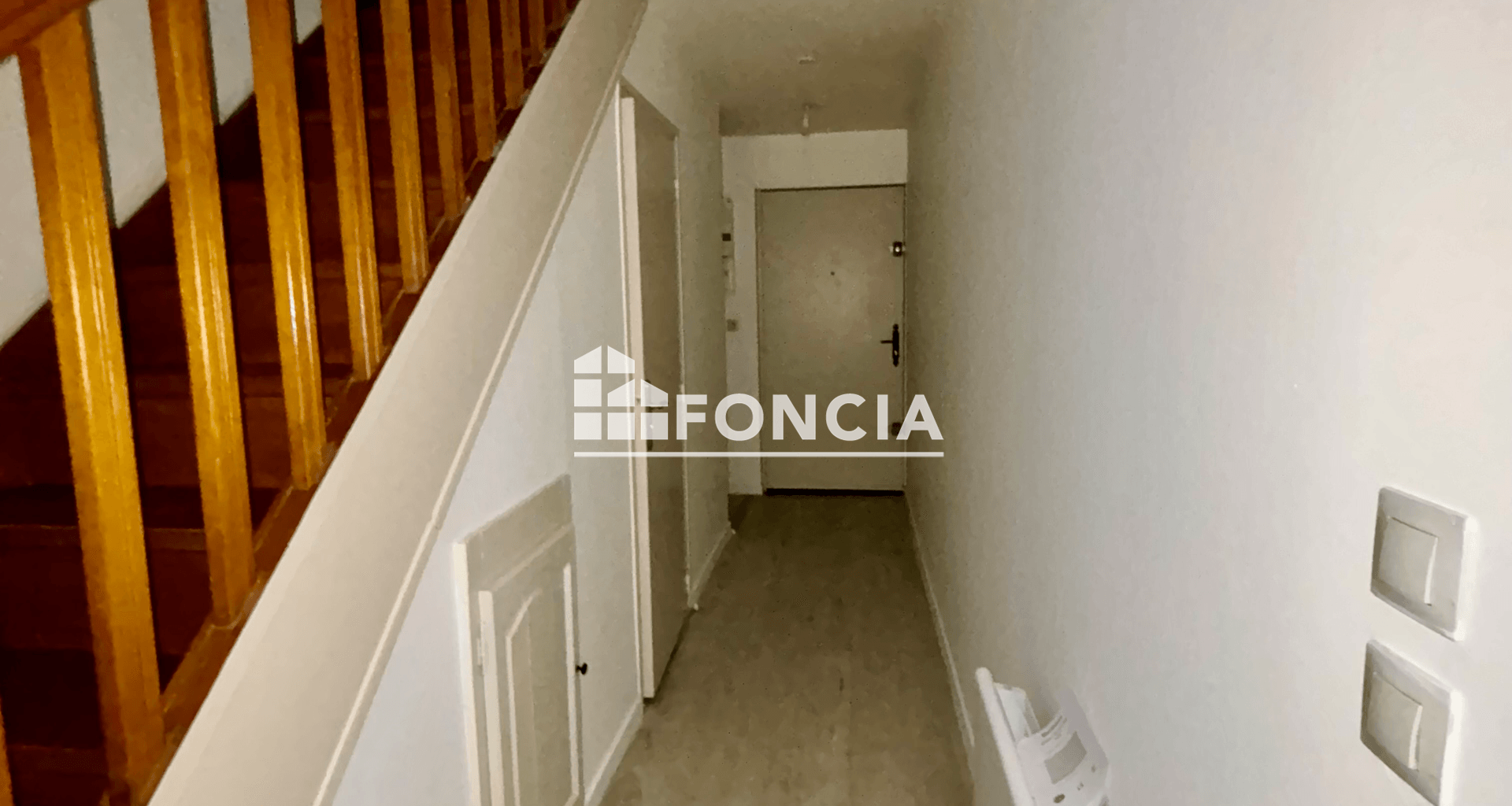 Appartement 2 pièces (42.23 m²) à louer - Villefranche-sur-saône (69400)