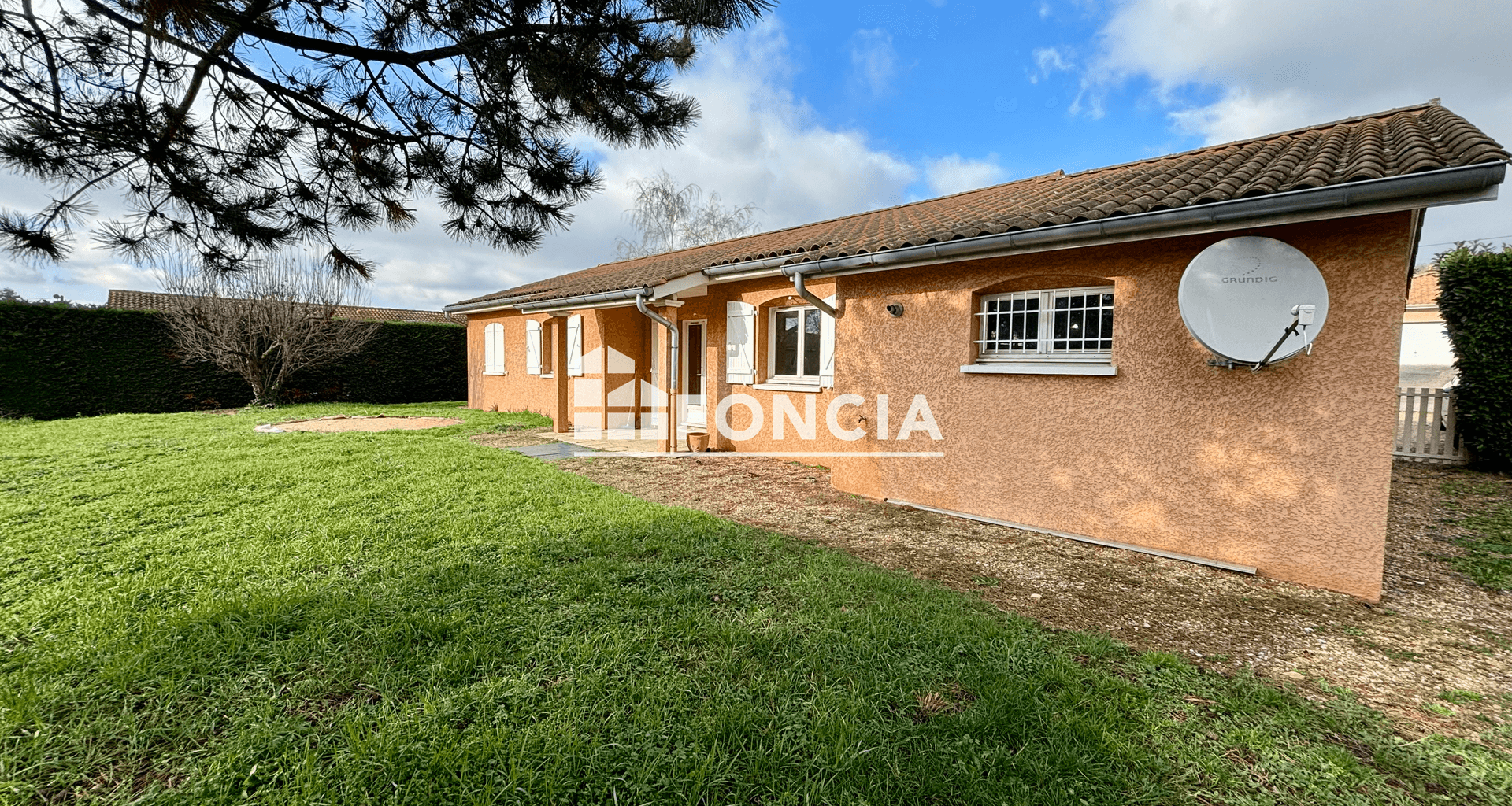 Maison 5 pièces (108.18 m²) à louer - Reyrieux (01600)