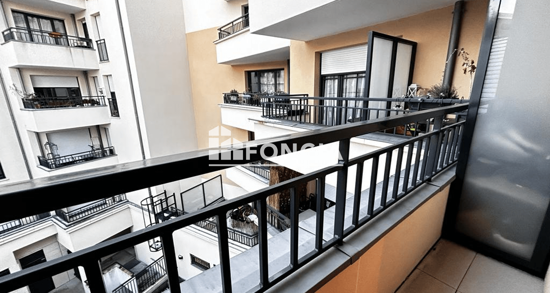 Appartement 4 pièces (78.3 m²) à louer - Clamart (92140)