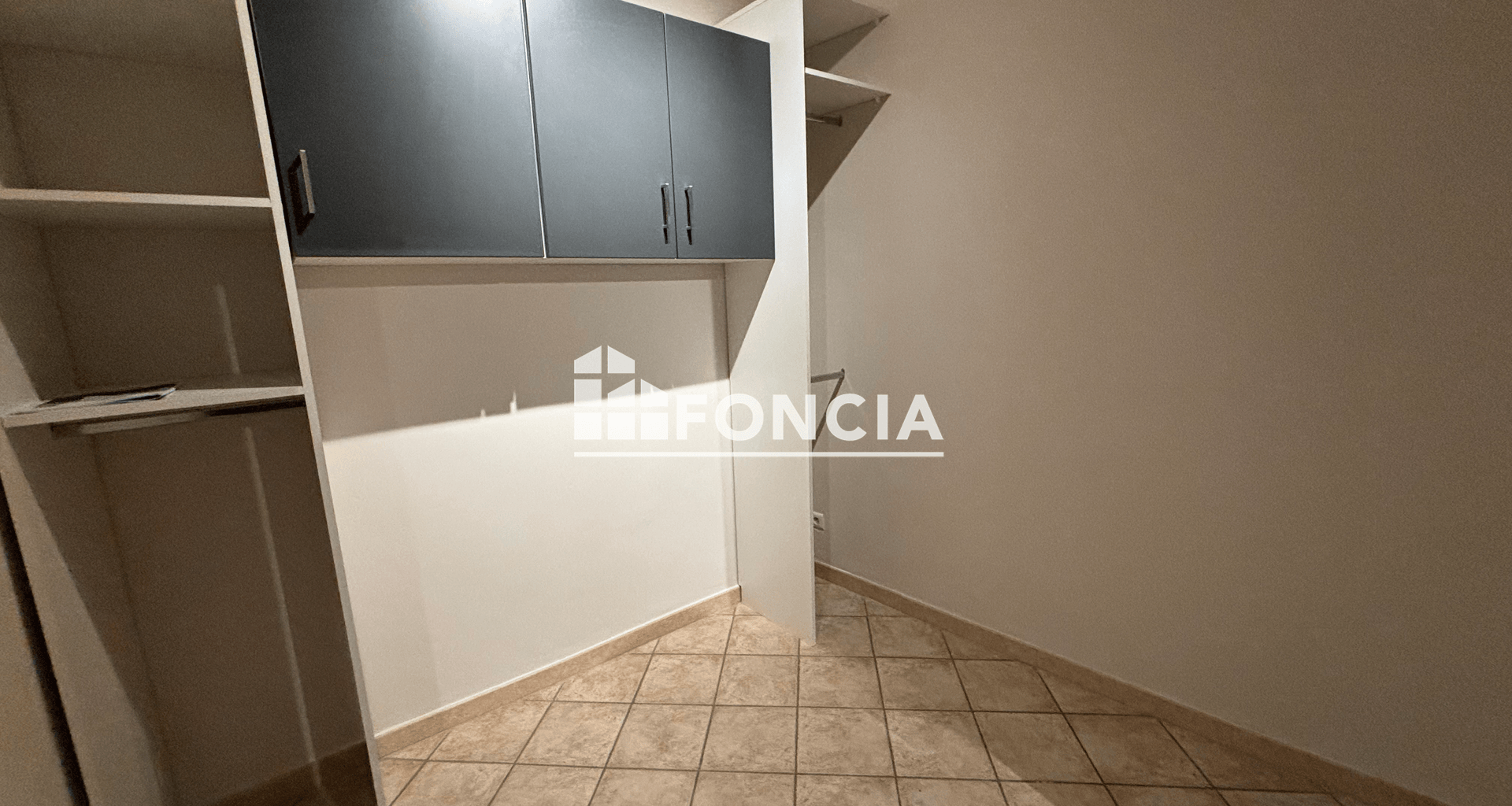 Studio (27.73 m²) à louer - Neuville-sur-saône (69250)