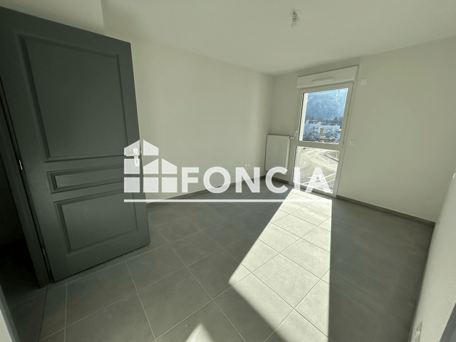 Appartement 2 pièces (50.55 m²) à louer - Cluses (74300)