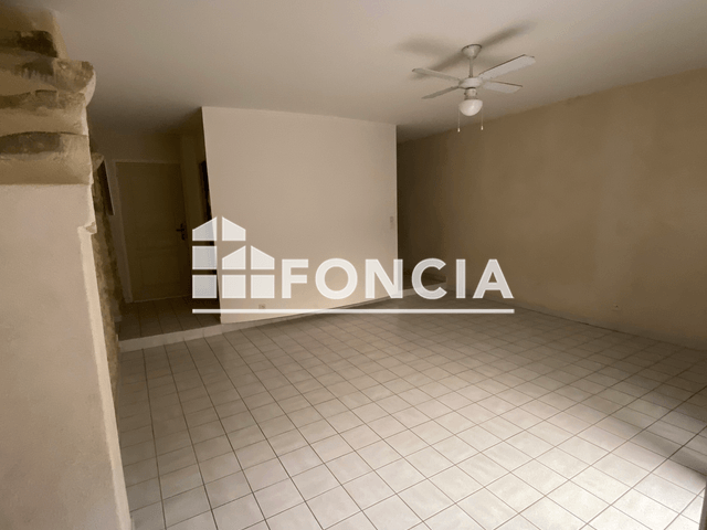 Studio (37 m²) à louer - Bagnols-sur-cèze (30200)