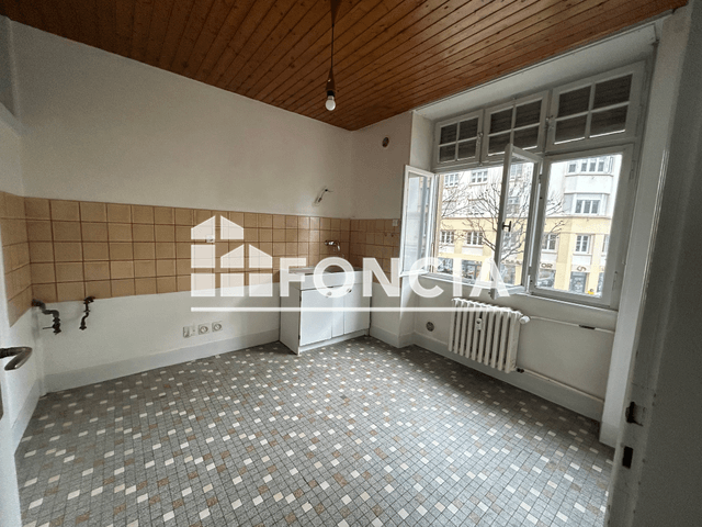 Appartement 2 pièces (62.8 m²) à louer - Strasbourg (67000)