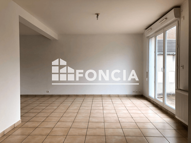 Maison 5 pièces (101.78 m²) à louer - Crepy (02870)