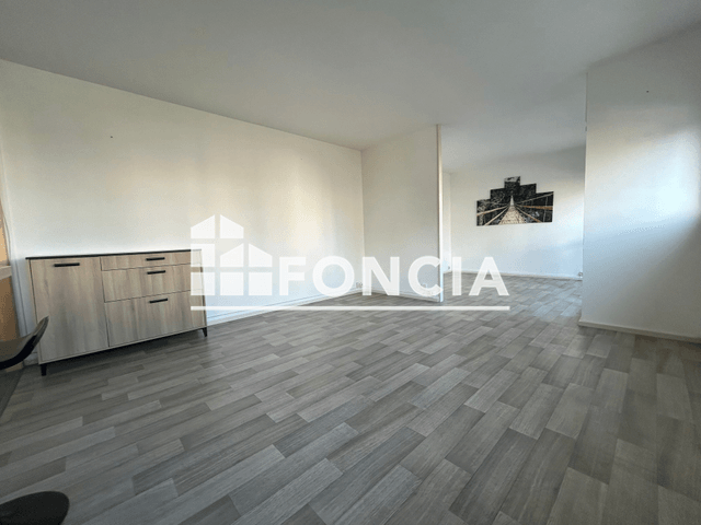 Appartement 5 pièces (83.5 m²) à louer - Chatellerault (86100)