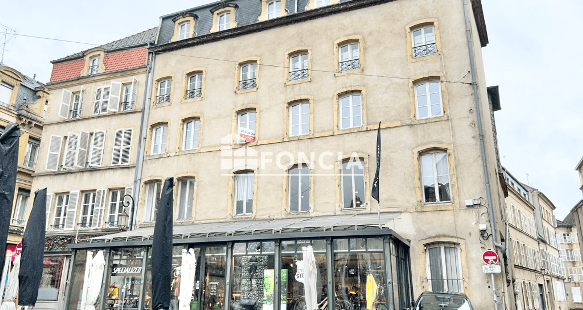 Appartement 5 pièces (111.7 m²) à louer - Metz (57000)
