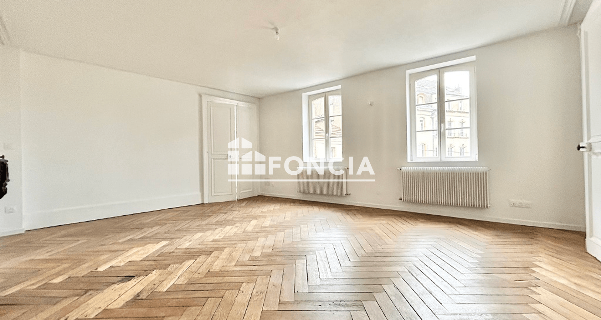Appartement 5 pièces (111.7 m²) à louer - Metz (57000)