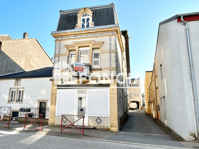 Appartement 3 pièces (106.7 m²) à louer - Clouange (57185)