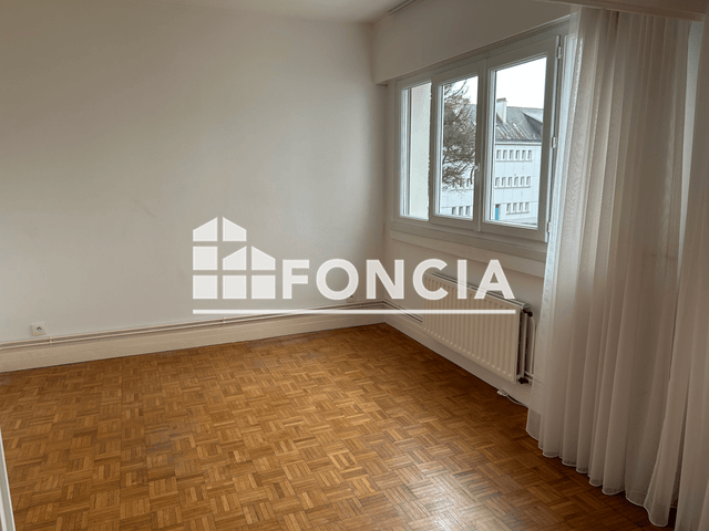 Appartement 6 pièces (112.92 m²) à louer - Lorient (56100)