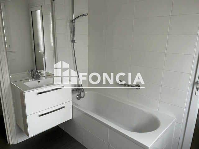 Appartement 6 pièces (112.92 m²) à louer - Lorient (56100)