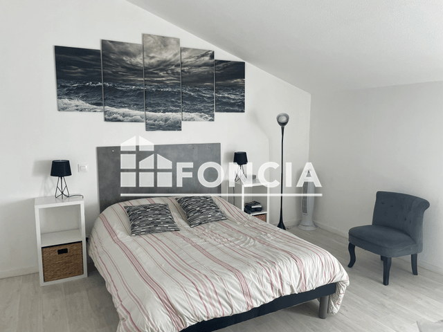 Appartement meublé 3 pièces (67.67 m²) à louer - La Rochelle (17000)