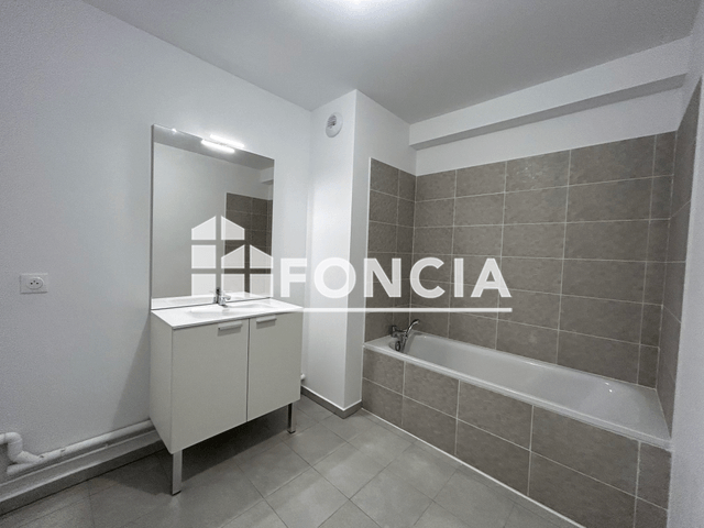 Appartement 3 pièces (65.57 m²) à louer - Amiens (80000)