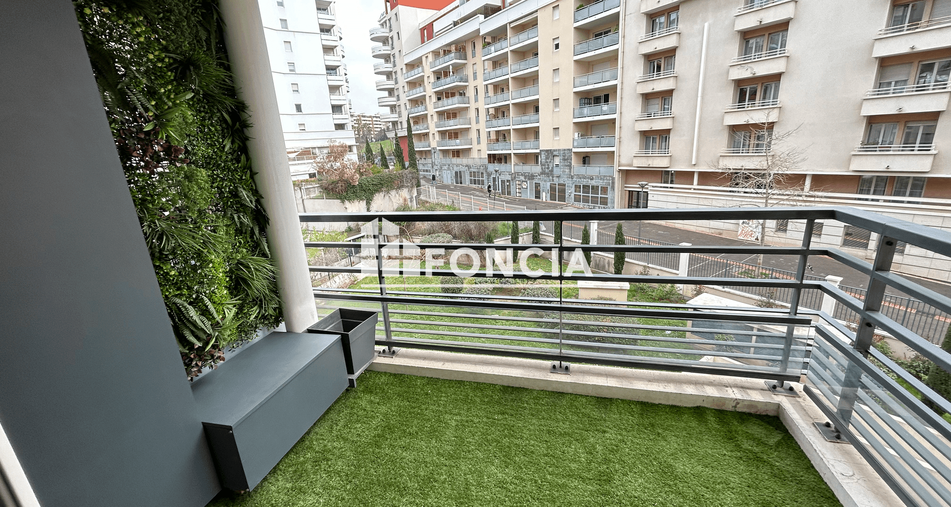 Appartement 2 pièces (40.43 m²) à louer - Marseille 8ᵉ (13008)