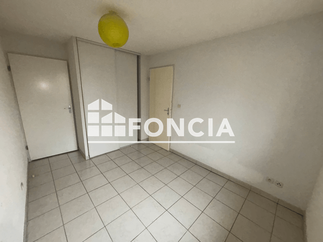 Appartement 2 pièces (36.75 m²) à louer - Castelsarrasin (82100)