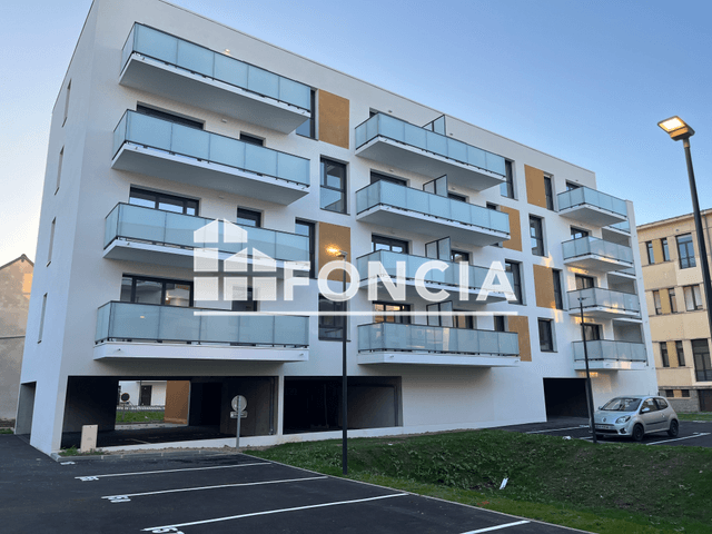 Appartement 2 pièces (42.45 m²) à louer - Laval (53000)