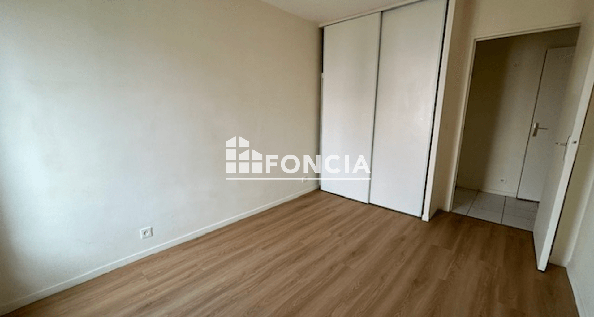 Appartement 2 pièces (46.39 m²) à louer - Cergy (95800)