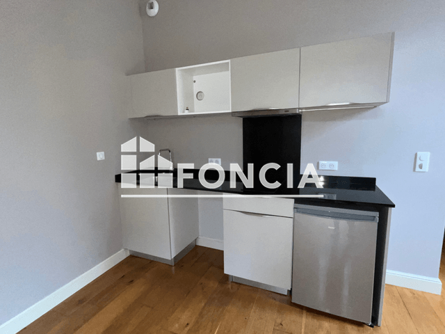 Studio meublé (28.54 m²) à louer - Le Mans (72000)