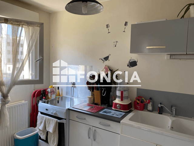 Appartement 2 pièces (40 m²) à louer - Chambery (73000)