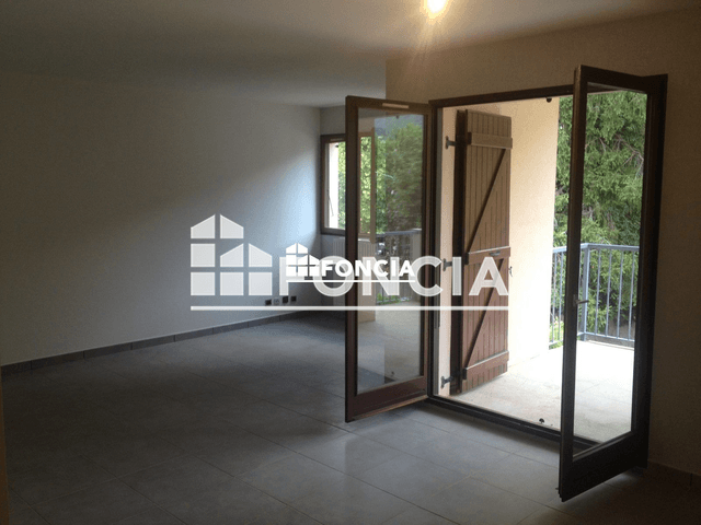Appartement 4 pièces (85.2 m²) à louer - Vif (38450)