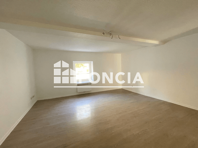 Appartement 3 pièces (59.9 m²) à louer - Voiron (38500)