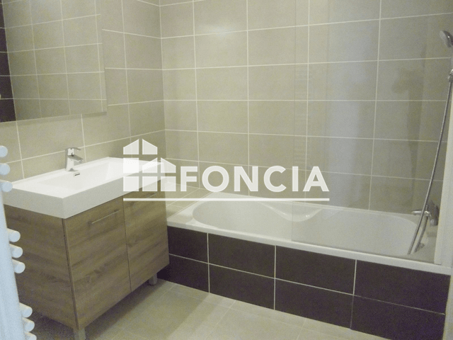 Appartement 3 pièces (70.44 m²) à louer - Grenoble (38000)