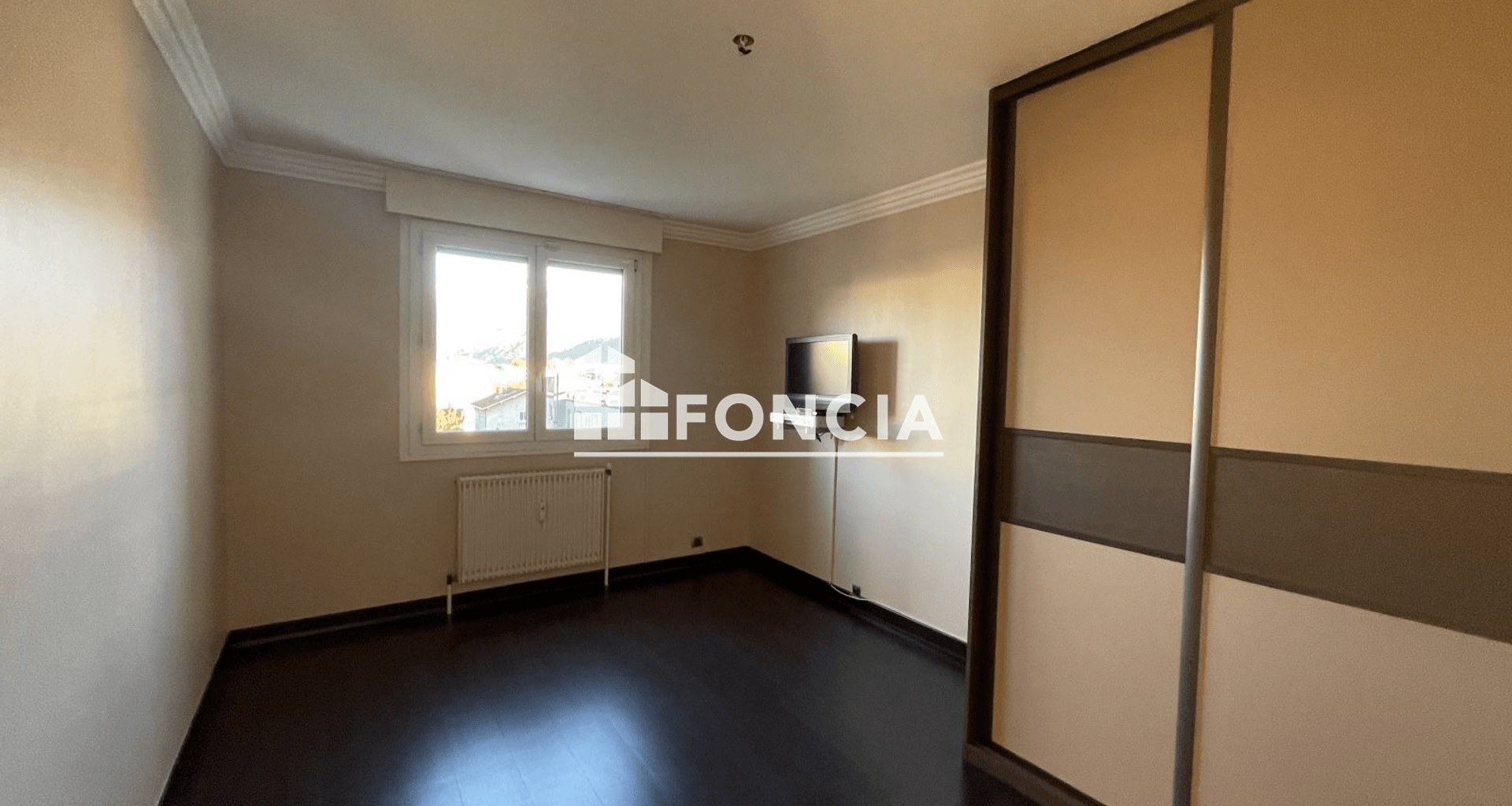 Appartement 4 pièces (94.36 m²) à louer - Grenoble (38100)