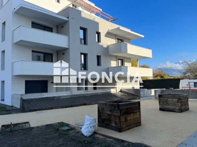 Appartement 2 pièces (47.86 m²) à louer - Le Pont De Claix (38800)