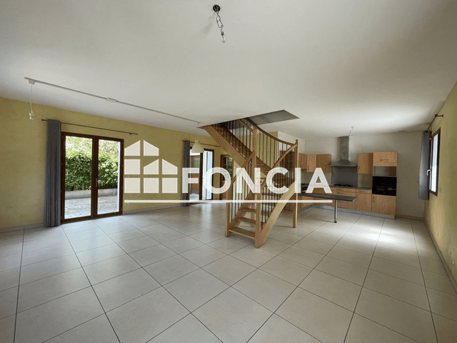 Maison 4 pièces (117.56 m²) à louer - Grenoble (38100)