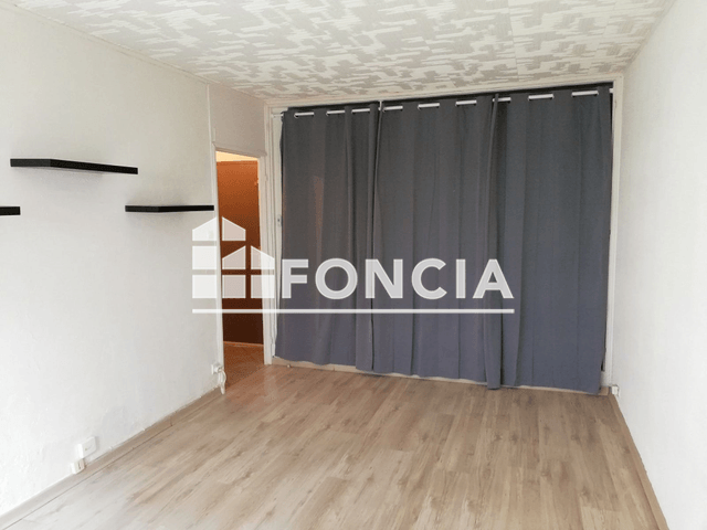 Studio (27.14 m²) à louer - Seyssinet (38170)