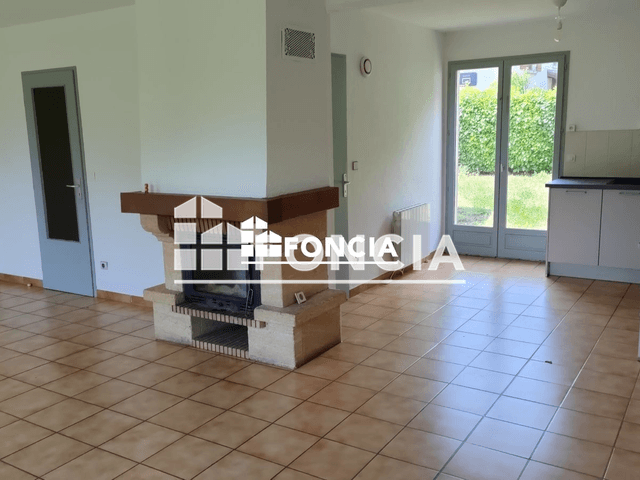 Maison 4 pièces (98.21 m²) à louer - Crolles (38920)