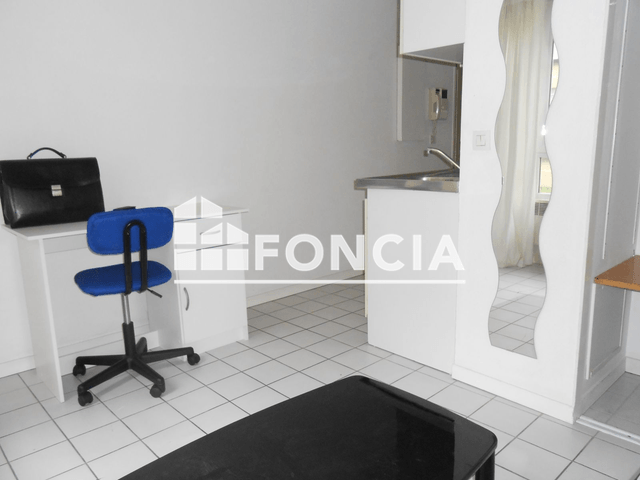 Studio meublé (17.13 m²) à louer - Grenoble (38000)
