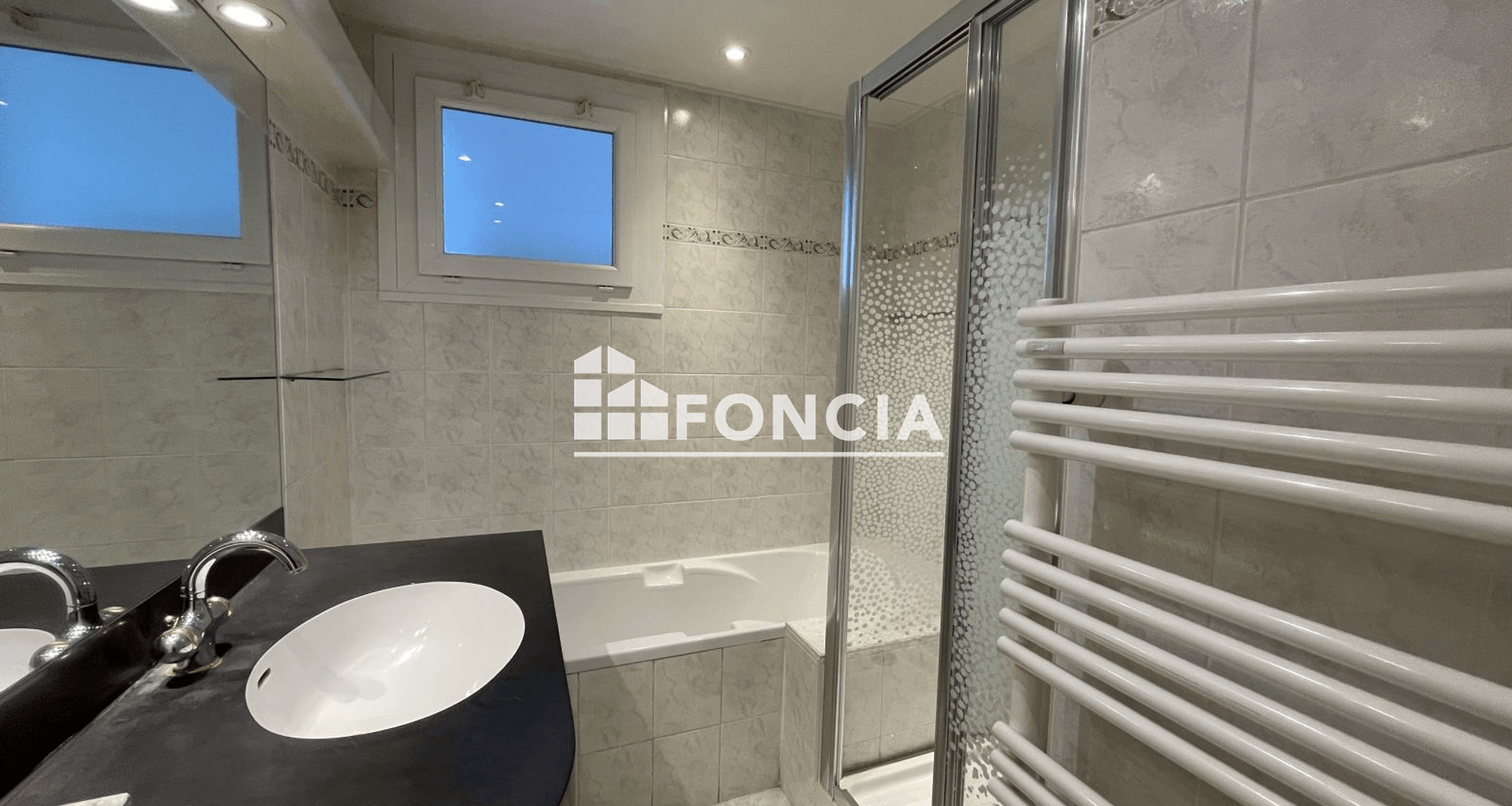 Appartement 4 pièces (94.36 m²) à louer - Grenoble (38100)