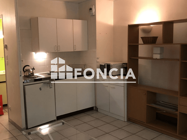 Studio meublé (24.98 m²) à louer - Grenoble (38000)