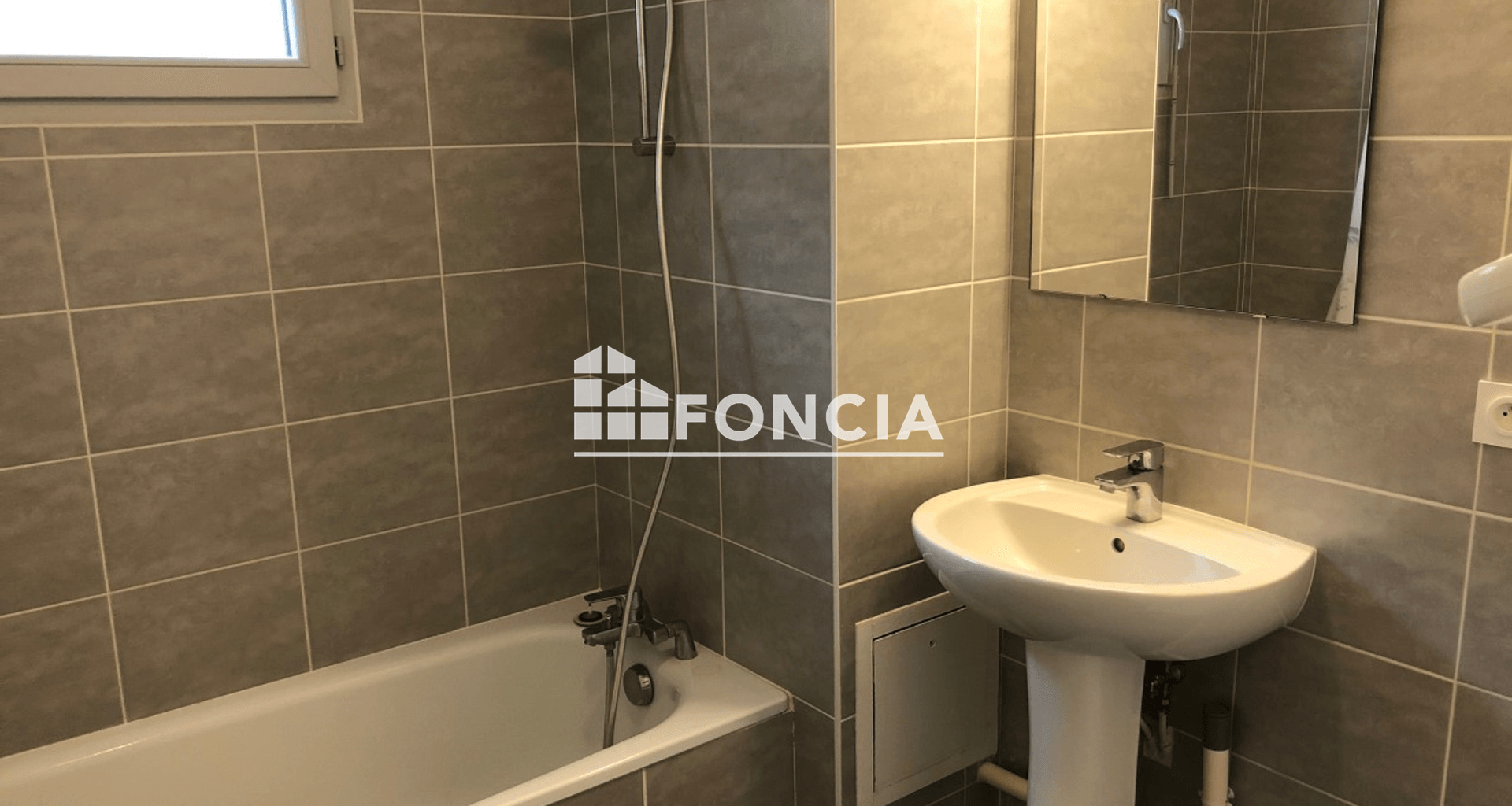 Appartement 3 pièces (67.01 m²) à louer - Tencin (38570)