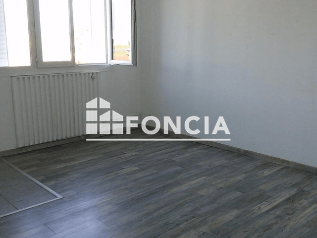 Studio (28.36 m²) à louer - Saint Martin D Heres (38400)