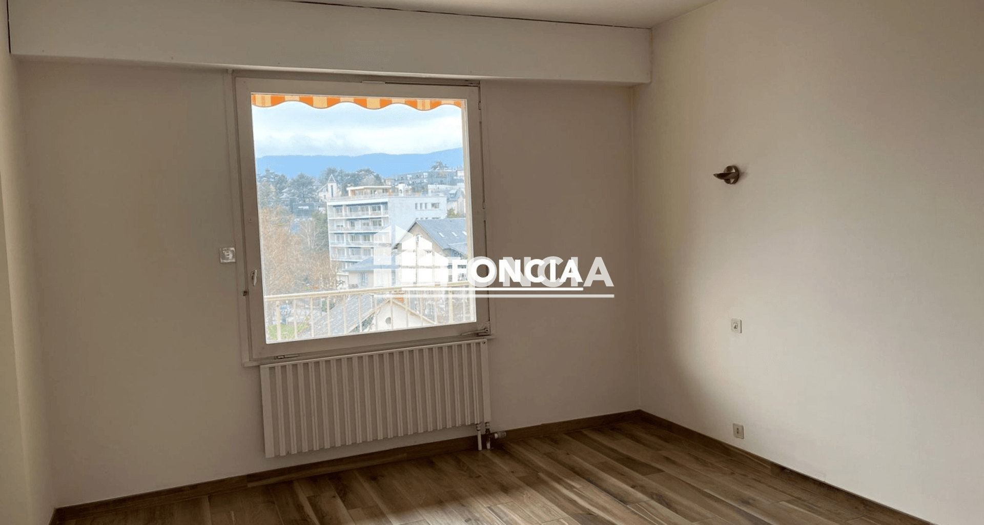 Appartement 3 pièces (93.49 m²) à louer - Chambéry (73000)