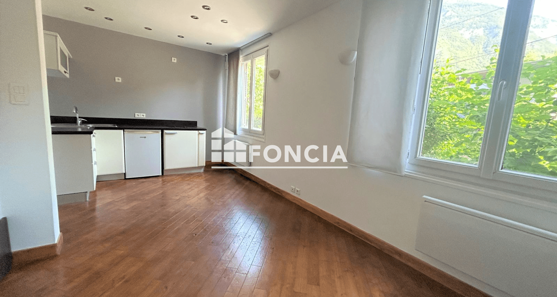 Studio meublé (25.63 m²) à louer - Grenoble (38000)