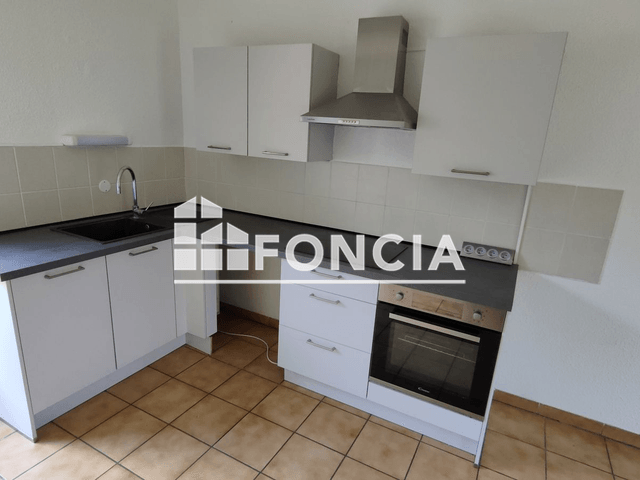 Maison 4 pièces (98.21 m²) à louer - Crolles (38920)